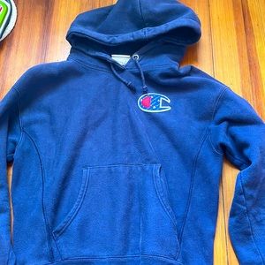 Size small Champion hoodie for girls or women. No stains or rips and musky worn